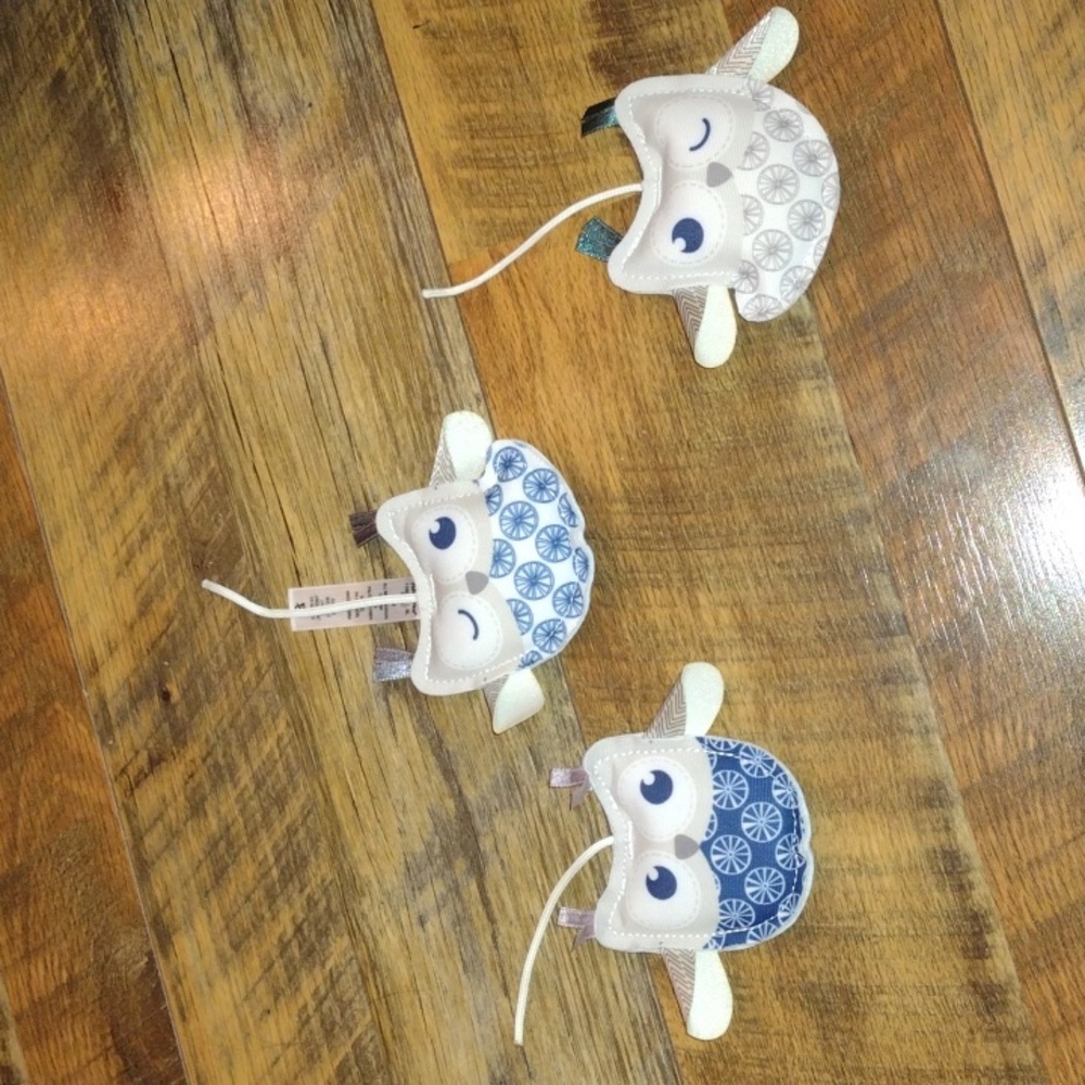 Baby swing mobile attachments